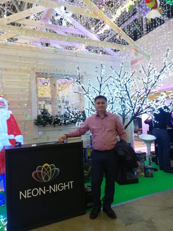 neon-night booth
